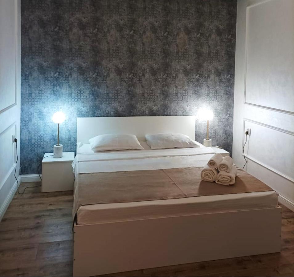 Riverside Boutique Hotel Almatı Dış mekan fotoğraf