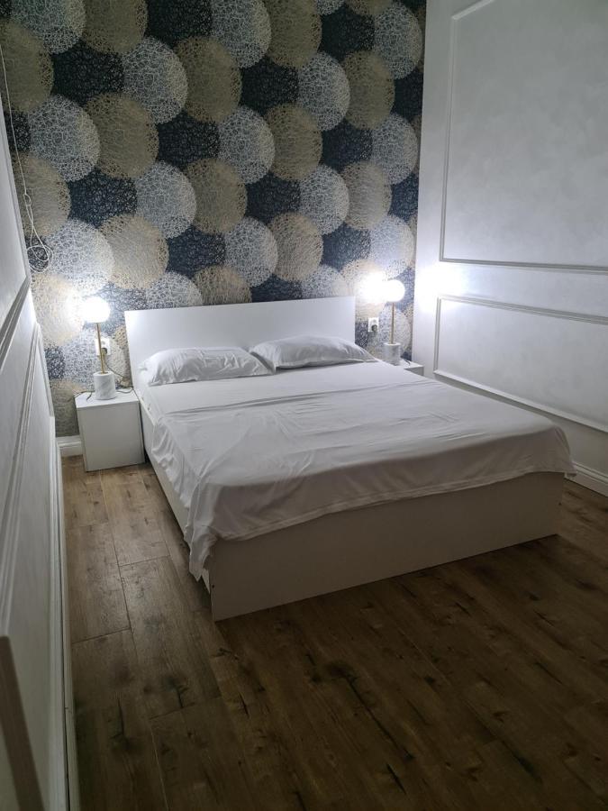 Riverside Boutique Hotel Almatı Dış mekan fotoğraf